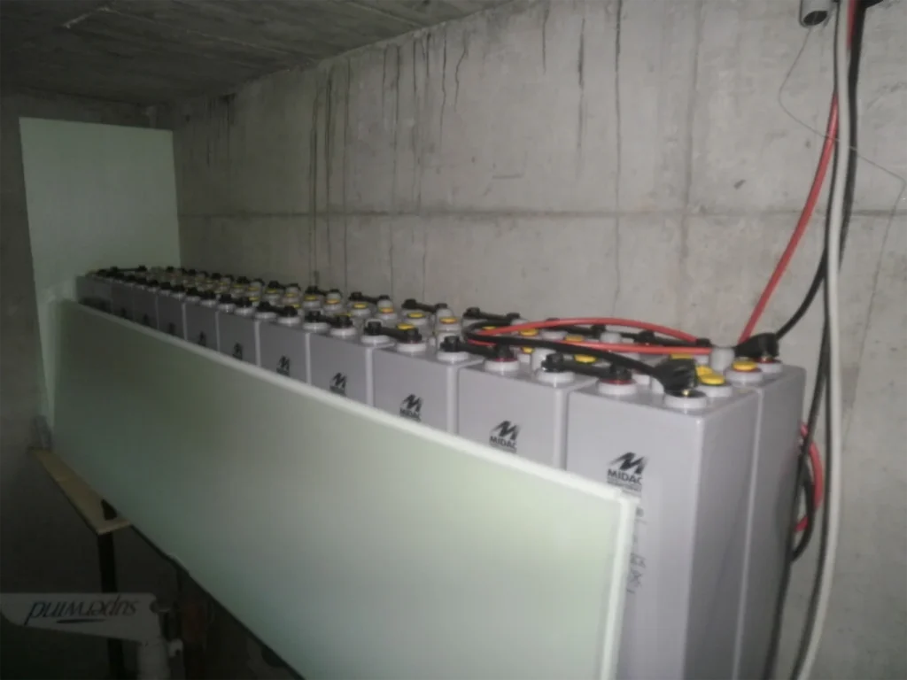 fotovoltaico-in-isola-4kw-per-baita-di-montagna-3