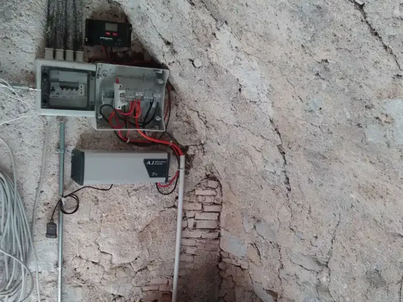 impianto-fotovoltaico-off-grid-malga-prato-noce-2