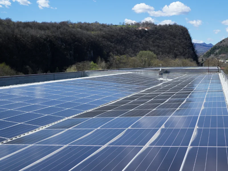 realizzazione-impianti-fotovoltaici-industriali-con-monitoraggio-brescia